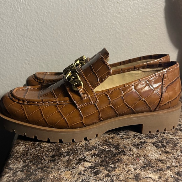 MICHAEL MichaelāKors Blaine Moc Toe Loafer - Picture 3 of 11